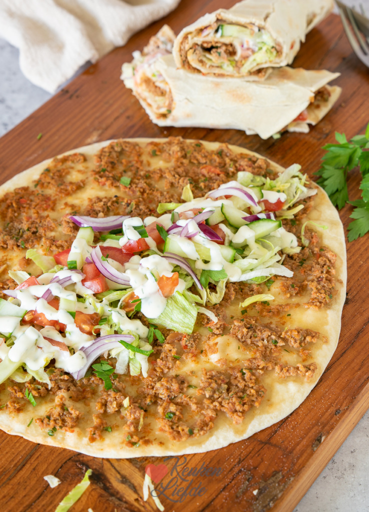 Turkse pizza (Lahmacun) Turkse pizza (Lahmacun)