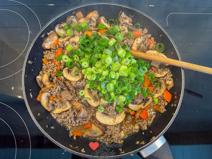 Hartige taart met gehakt