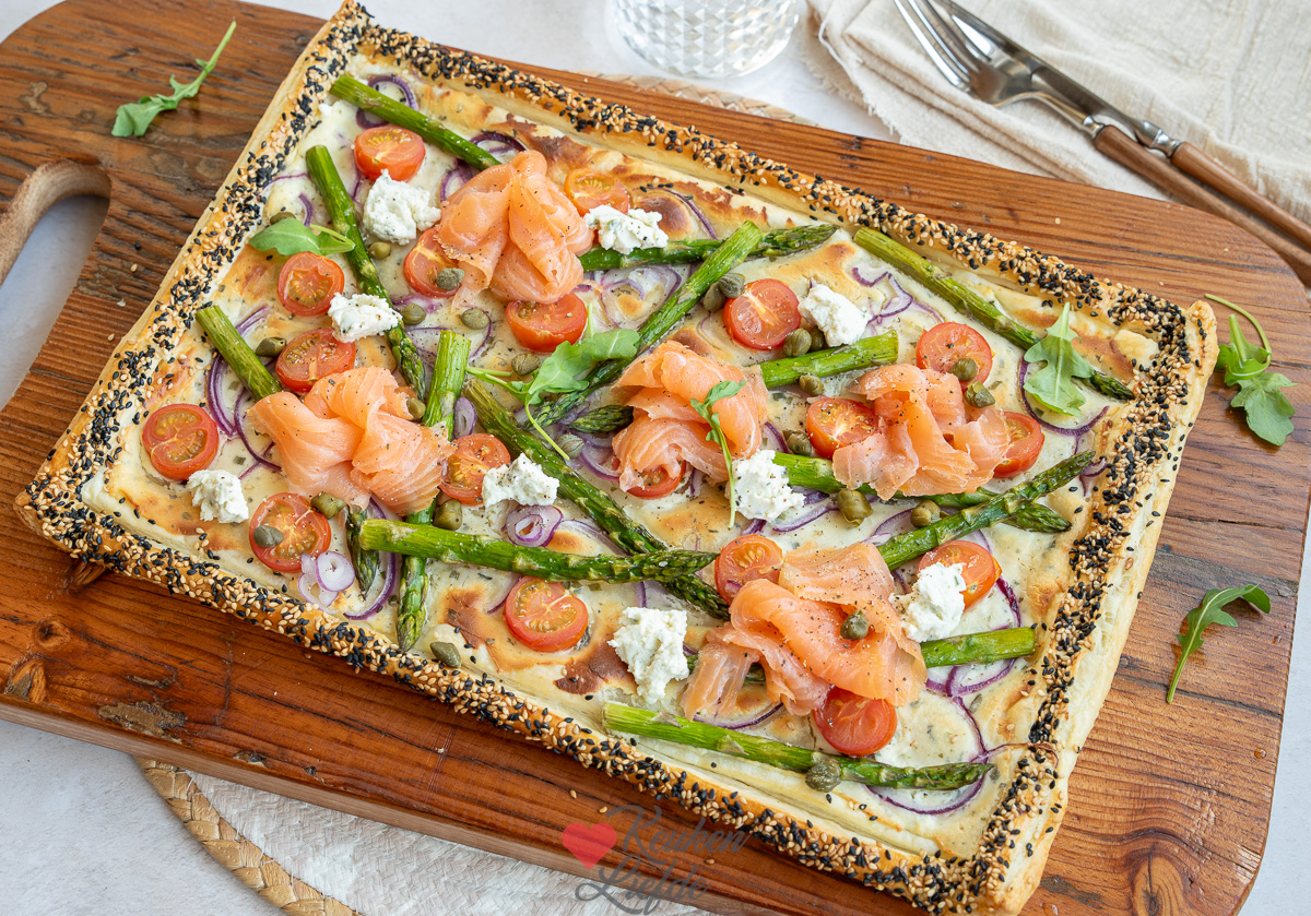 Plaattaart met zalm en Boursin