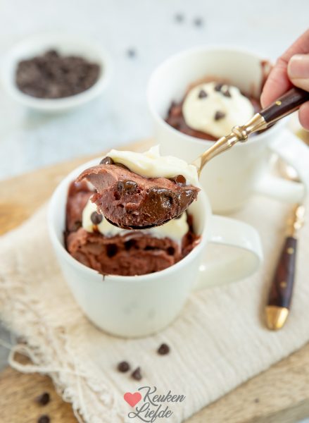 Maak de roomkaasglazuur 