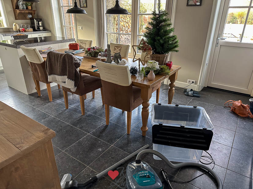 Kerstspullen opruimen